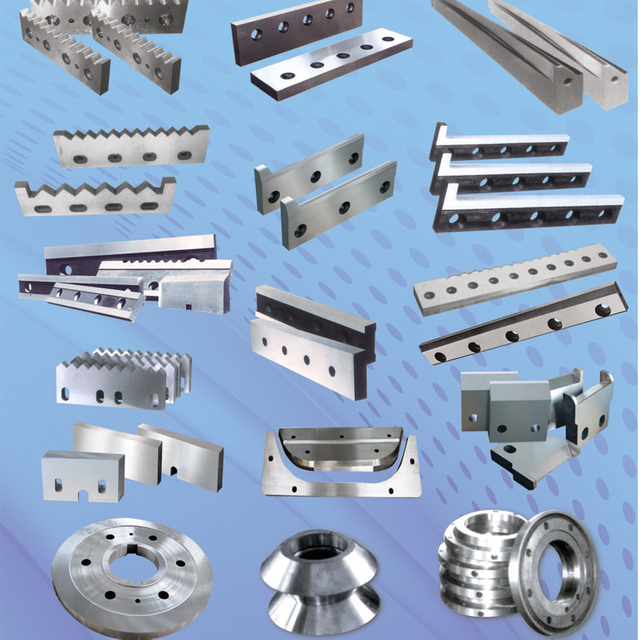 Cutting blades for metallurgical industry